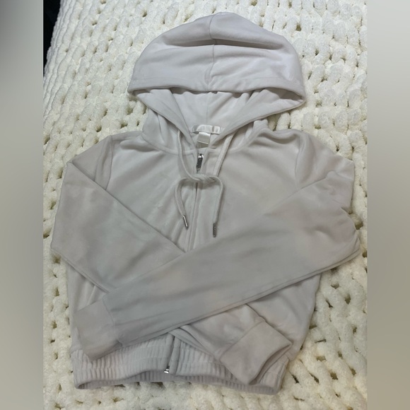 REVAMPED | Velour Cropped Zip Up Hoodie Size XXS - Picture 2 of 8